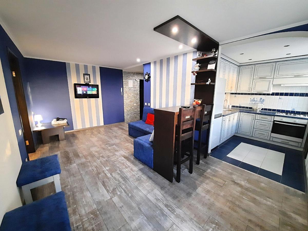 Sea Style - Сеть Апартаментов Alex Apartments Бесконтактное Заселение 24-7 Poltava Buitenkant foto